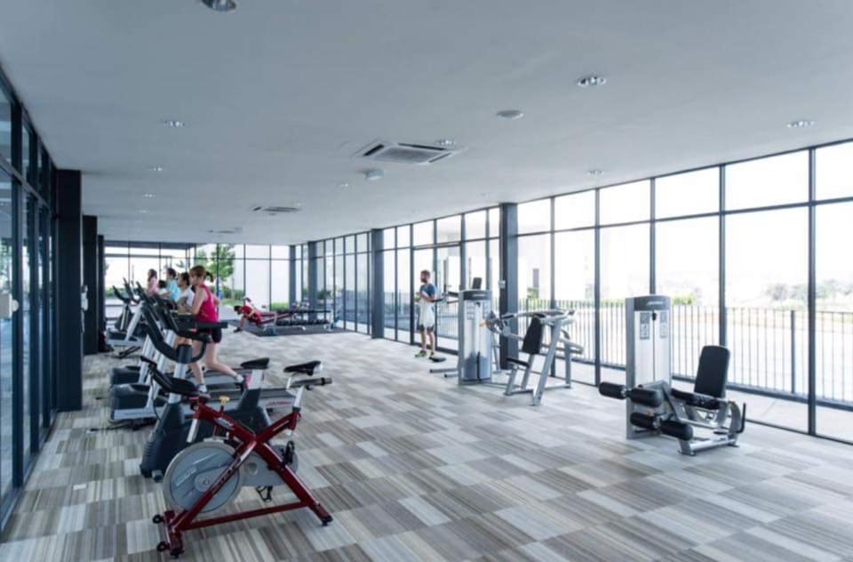 Vivian'S Studio Trefoil Setia Alam Shah Alam Zewnętrze zdjęcie